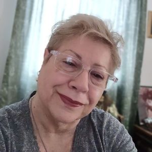 Meet your Posher, Cindy